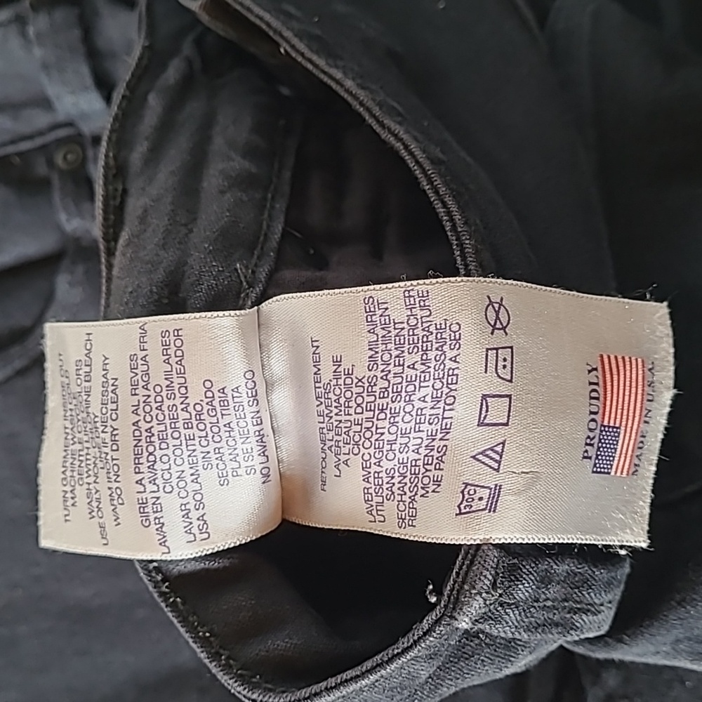 NYDJ Not Your Daughters Black Denim Jeans Mini Bootcut Lift & Tuck Sz 6 Tall EUC - Picture 9 of 11